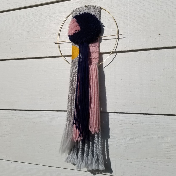 Handmade wall tapestry macrame - Picture 3 of 4